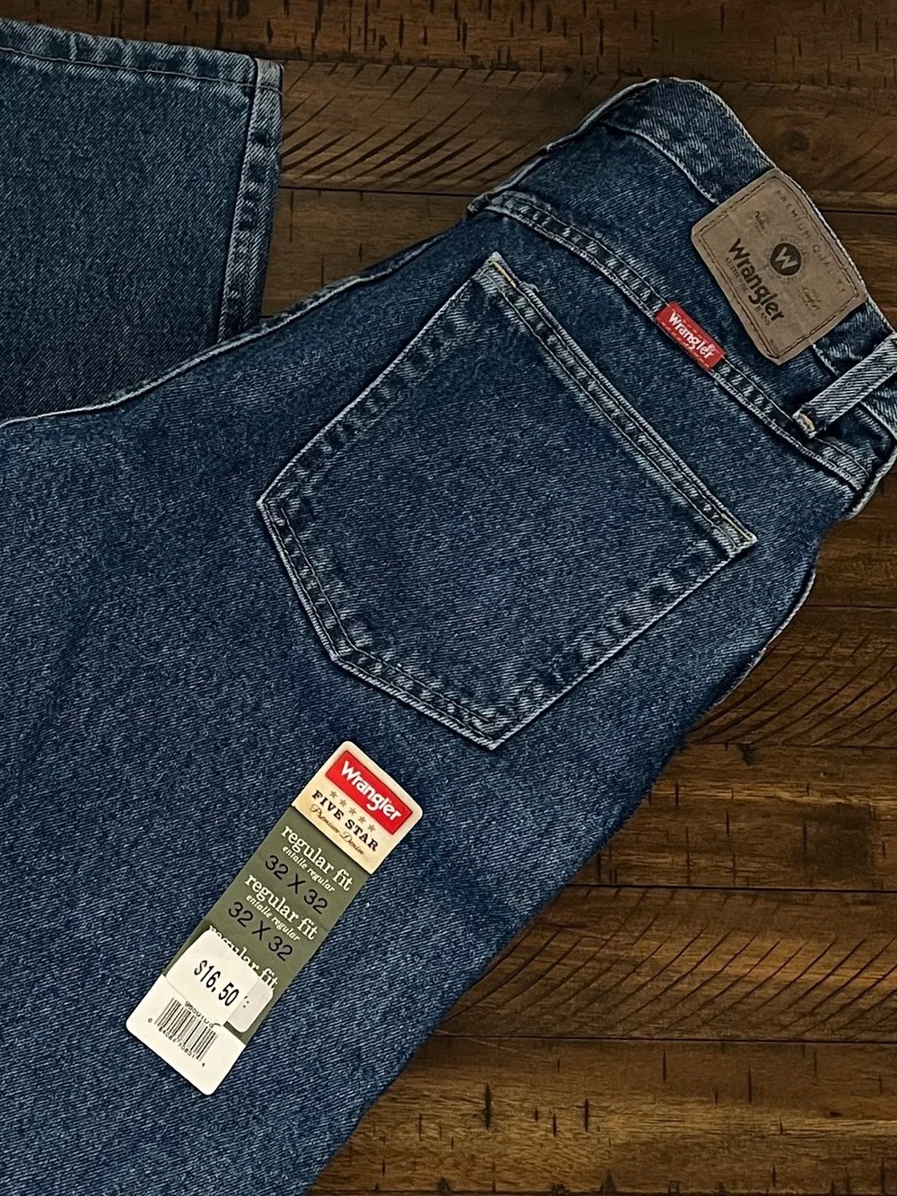 Wrangler Jeans Premium Denim Men’s Regular Fit 32 x 32